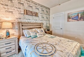 6 habitaciones, escritorio y wifi gratis