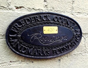 A metal plaque with the text "Frederick County, Randolph, Indiana, Foundation" and a yellow label with the number "420". - RETREAT on the CREEK - Businees Travelor or Weekend Getaway. HISTORIC DISTRICT. (Frederick)