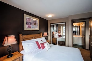 1 bedroom, iron/ironing board, internet, bed sheets