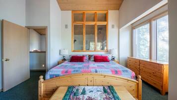 3 chambres, fer et planche Ă repasser, Wi-Fi gratuit, draps fournis