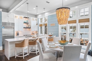 Fridge, microwave, oven, stovetop - Perfect Beach Retreat in Forest District of WaterColor, Private Pool, Bikes, 6 Seater Electric Cart (Santa Rosa Beach)