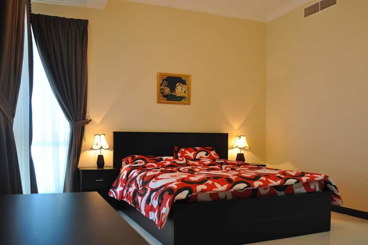 Apartment, 1 Bedroom | Iron/ironing board, WiFi (free)