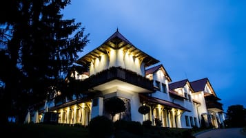 Front of property - evening/night