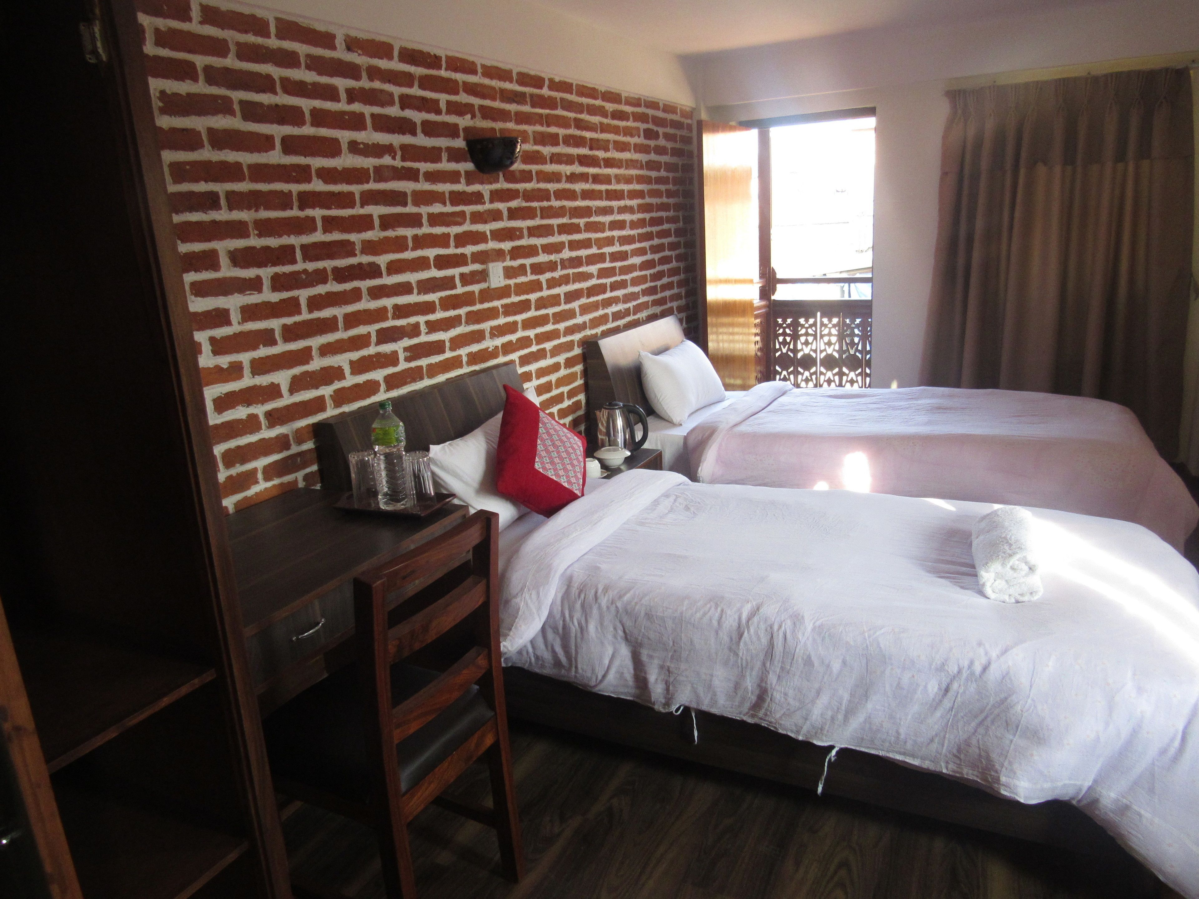 deluxe twin room, 2 bedrooms | 1 bedroom, minibar, in-room safe, desk