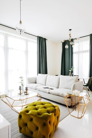 Apartamento, 2 quartos | Área de estar | Smart TV, Netflix