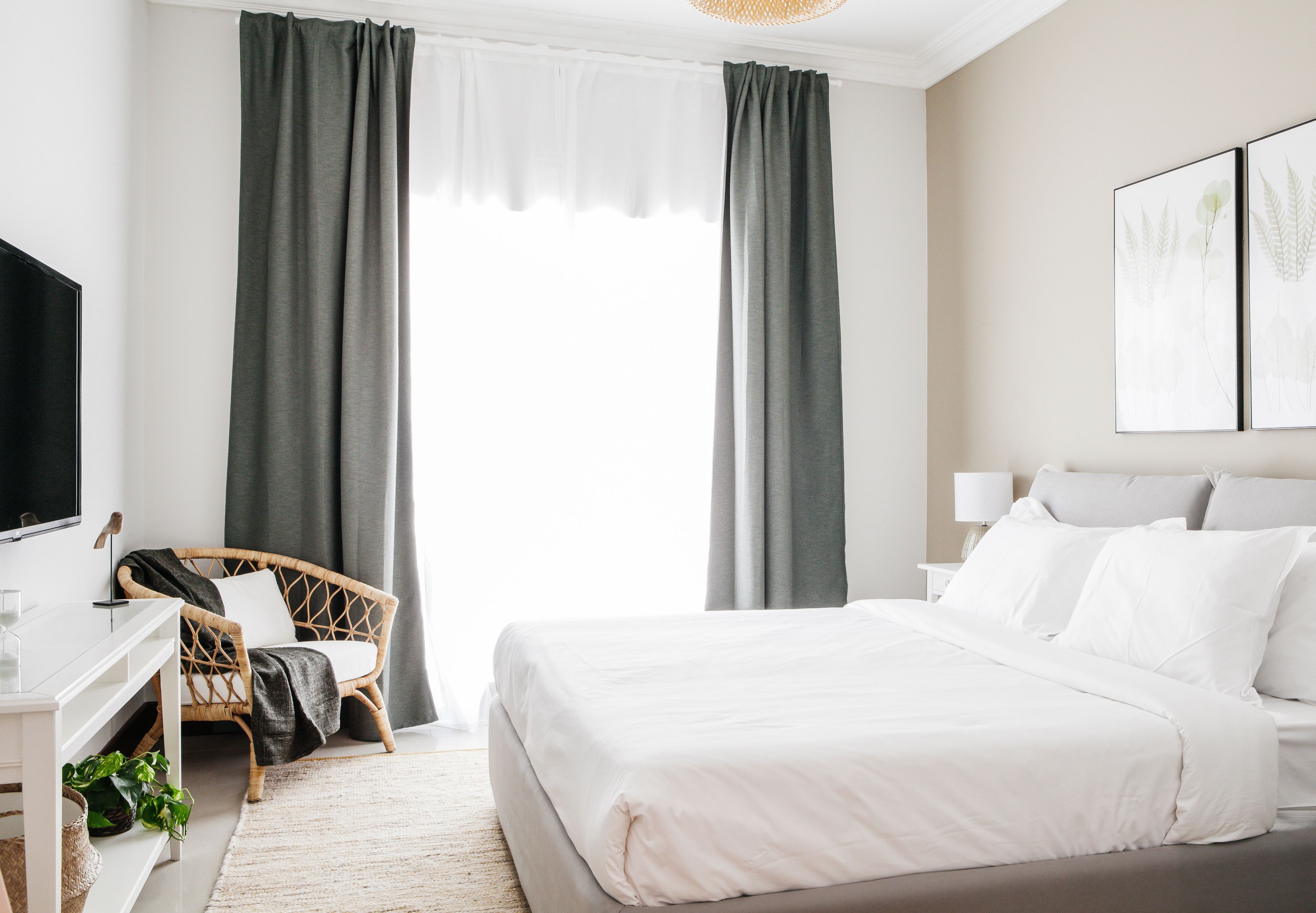 Apartment, 2 Bedrooms (No. 3307) | 2 bedrooms, in-room safe, desk, blackout curtains