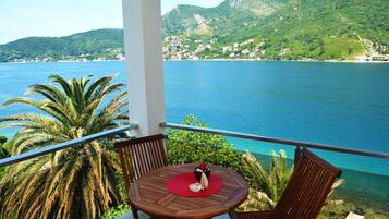 Comfort Apartment, Balcony, Sea View (1 Bedroom) | Terrace/patio