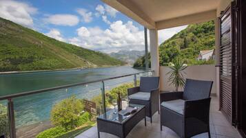 Appartement, balcon, vue mer (1 Bedroom, 4 adults) | Vue depuis le balcon