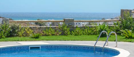 Luxury Sea View Villa with Private Pool | Terrass/Patio