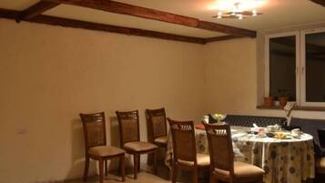 In-room dining