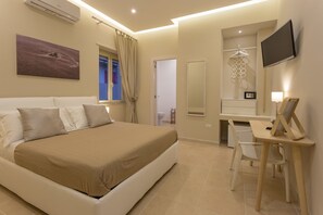 Chambre Double, vue colline