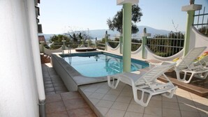 Outdoor pool - Villa Happy (Tivat)