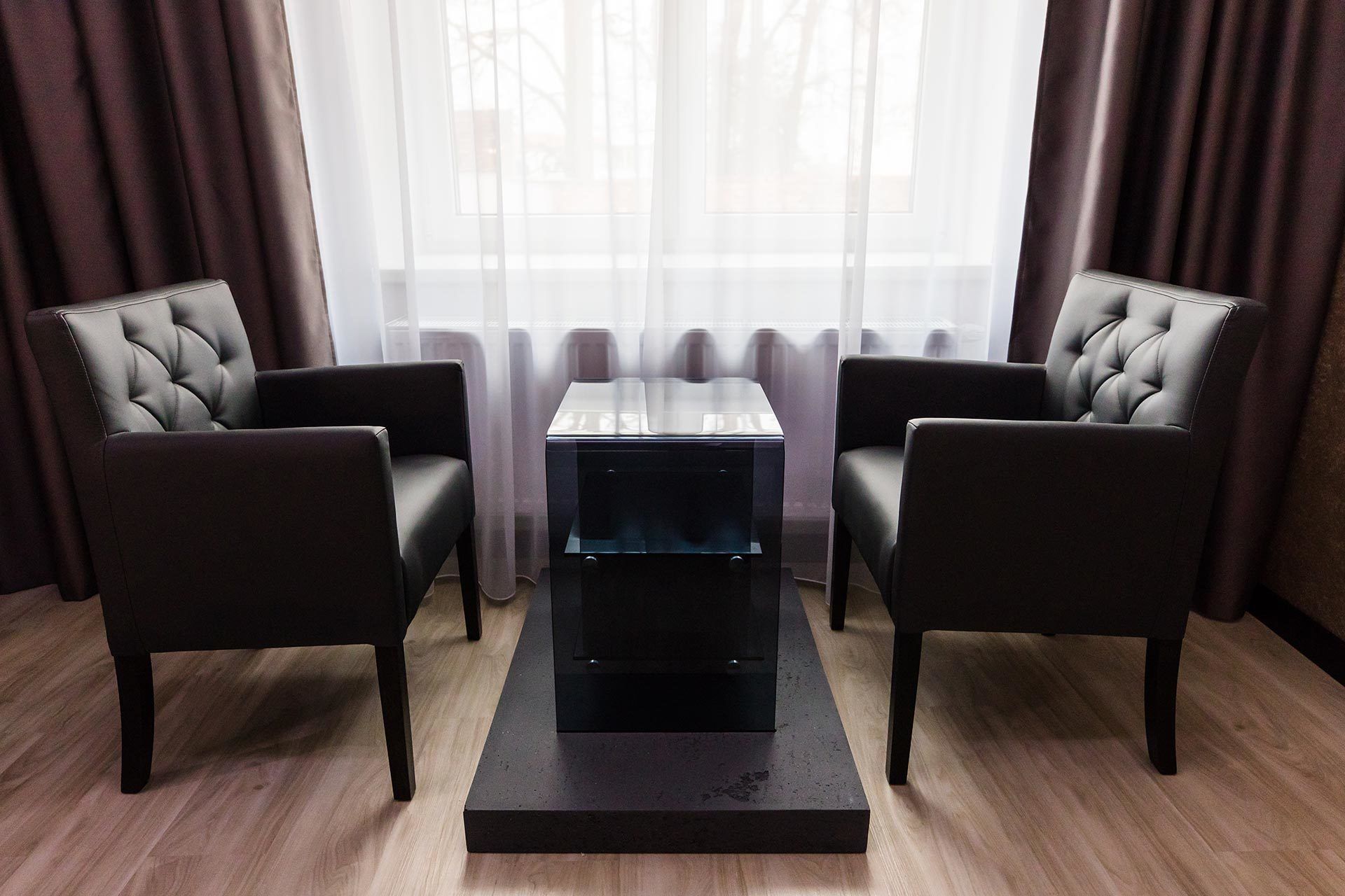 Deluxe Double Room (+) | Living area | Flat-screen TV