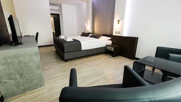 Ropa de cama de alta calidad y minibar