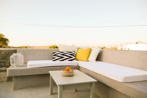 Superior House, 2 Bedrooms, Kitchen, Beach View | Terrace/patio