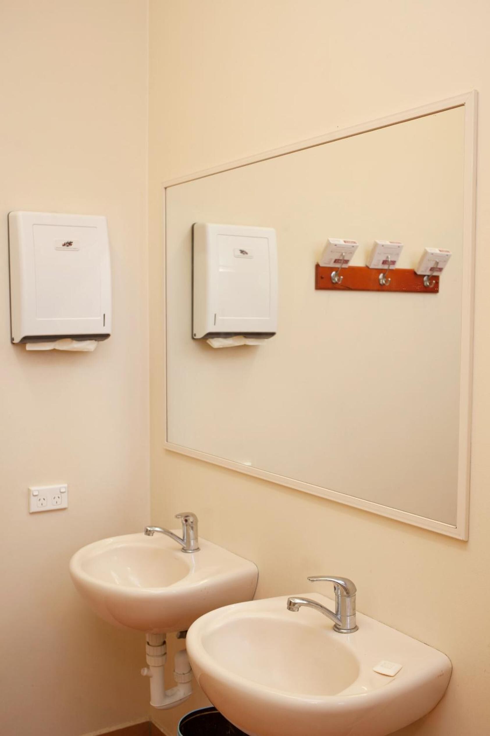 shower, rainfall showerhead, towels