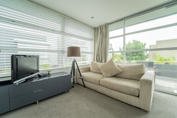 NY Style Luxury Penthouse Apartment | 4 bedrooms, iron/ironing board, free WiFi - NY Style Luxury Penthouse Apartment (Christchurch)