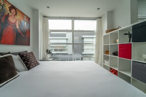 NY Style Luxury Penthouse Apartment | 4 bedrooms, iron/ironing board, free WiFi - NY Style Luxury Penthouse Apartment (Christchurch)