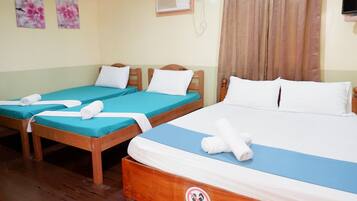 Phòng 4 | Bàn, bàn ủi/dụng cụ ủi quần áo, truy cập Internet không dây miễn phí