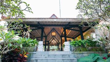 Bagian depan properti
