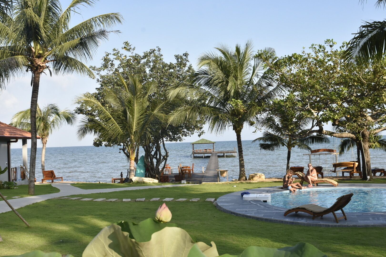 children’s play area – outdoor