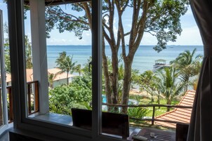 Bungalow Deluxe Sea View | Beach/ocean view