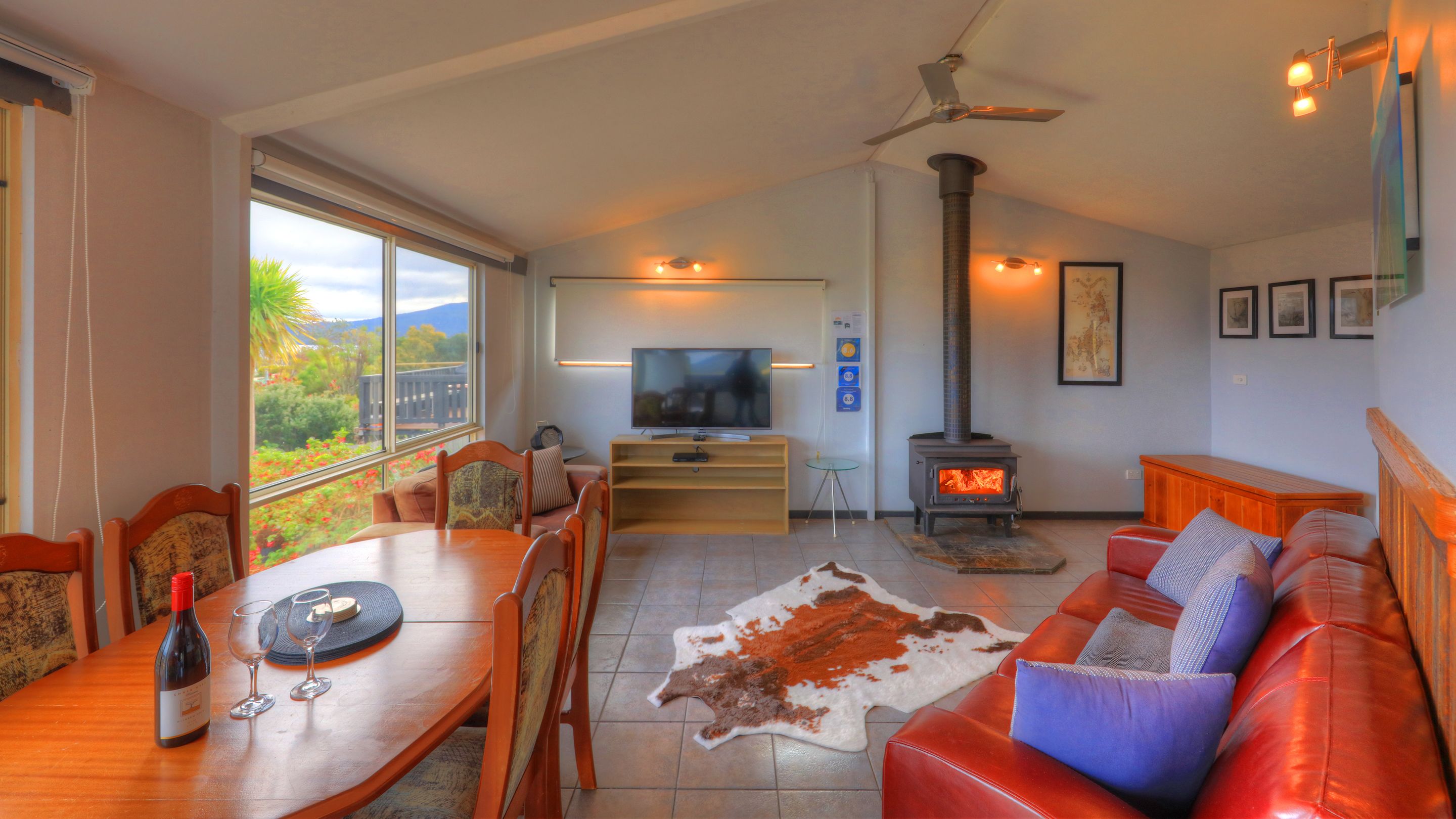Three Bedroom House | Living area | Flat-screen TV, fireplace, DVD player