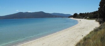 Discover Bruny Island Holiday Accommodation