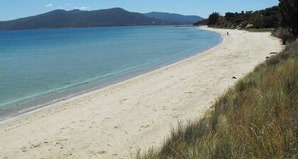 Discover Bruny Island Holiday Accommodation