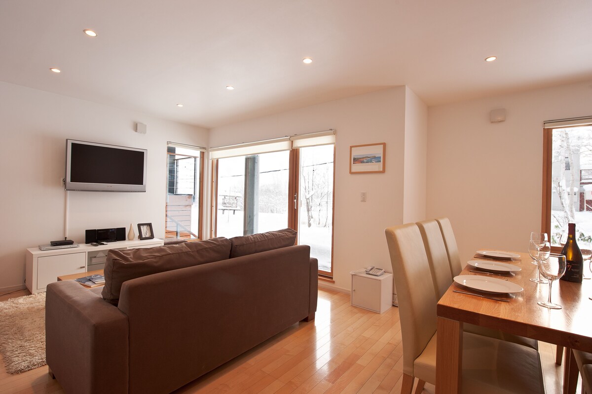 悉 Avalon ホテル ロビー