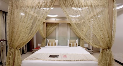 Bizz The Hotel