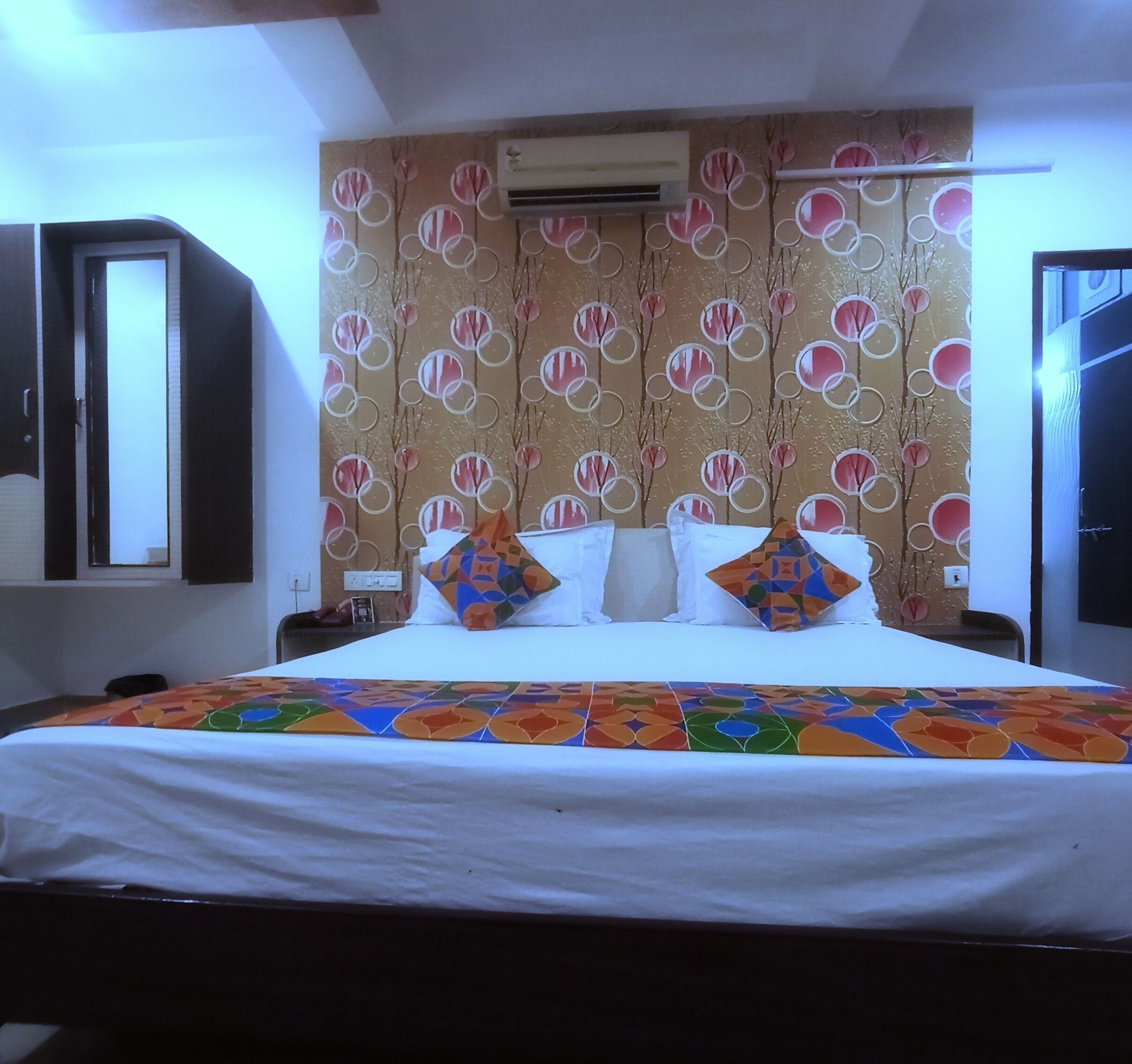 Kamar