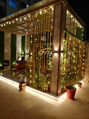 Children’s play area – outdoor - Omni Plaza (Jodhpur)