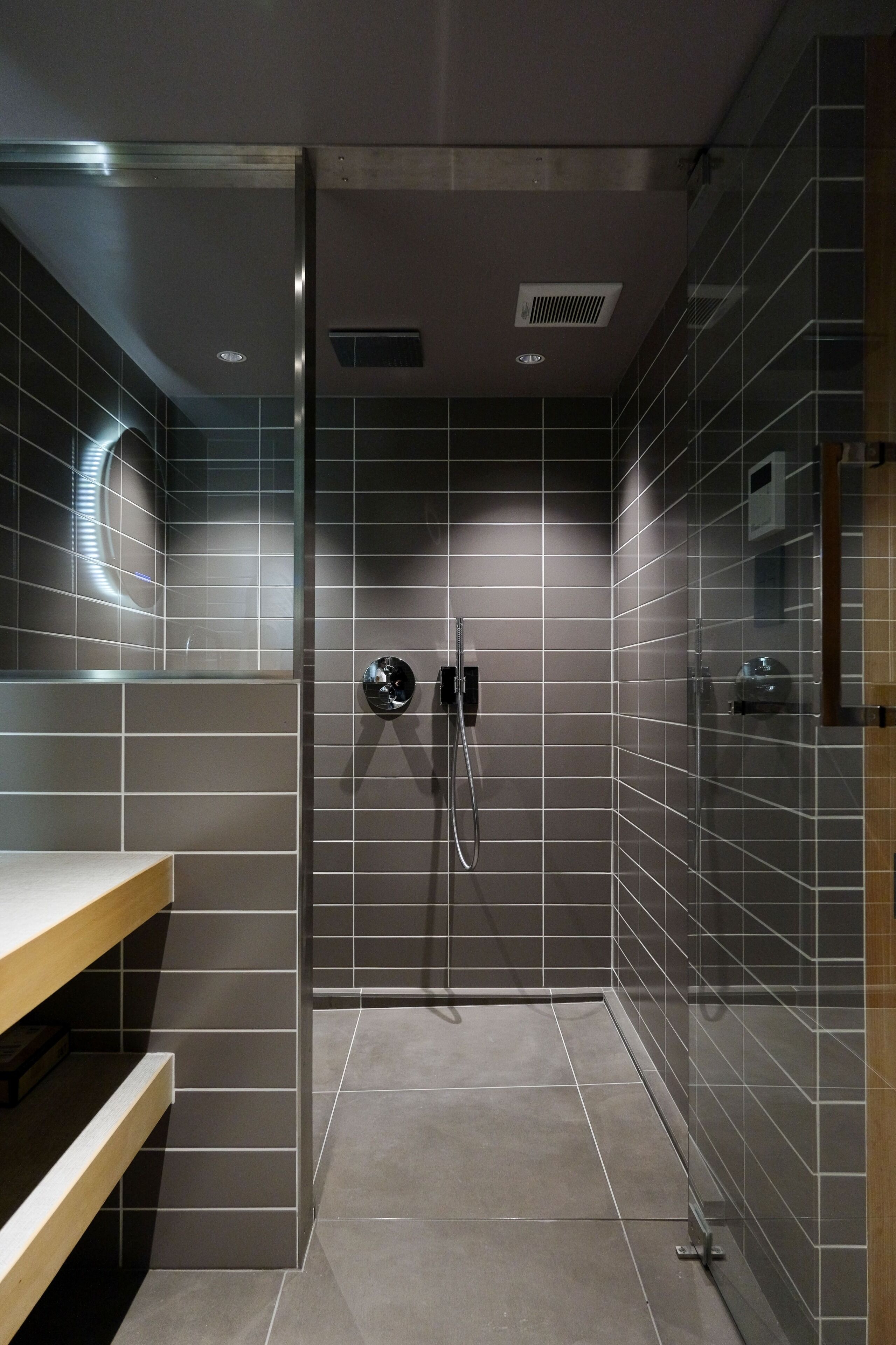 Family Room, Multiple Beds, Non Smoking, City View | Bathroom | Separate bathtub and shower, free toiletries, hair dryer, slippers
