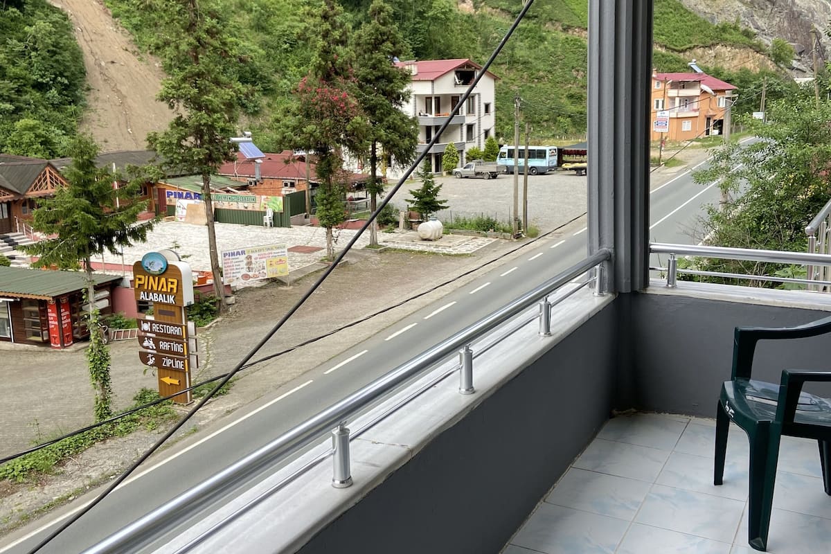 Condo, 3 Bedrooms | 2 bedrooms, desk, soundproofing, iron/ironing board