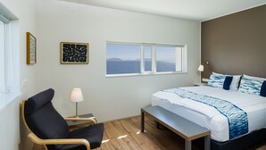 Dobbeltrom, 1 queensize-seng, havutsikt