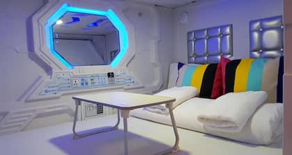 Galaxy Pods at Chinatown