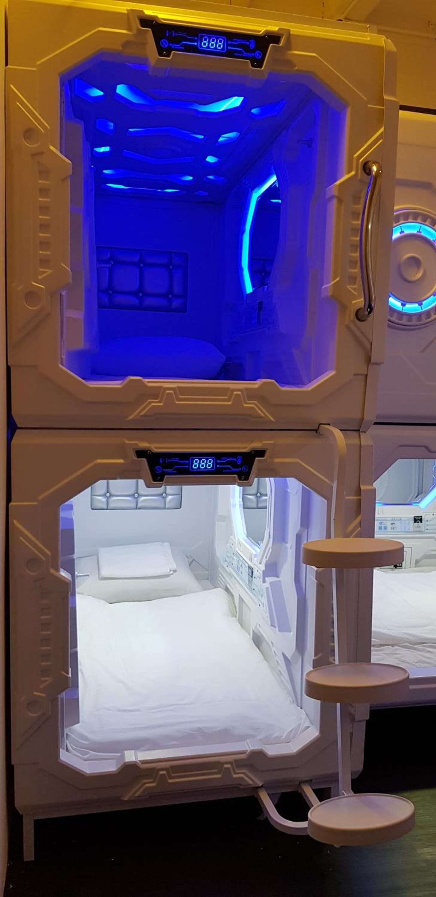 Foto - Galaxy Pods @ Chinatown