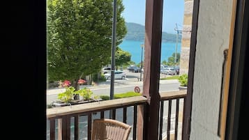 Habitación superior, vista al lago | Vista desde la habitación