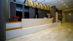 Reception - Hotel REGINA CITY (Vlorë)