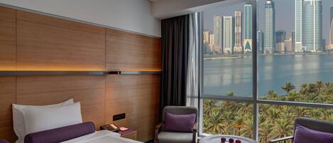 Minibar, in-room safe, individually furnished, desk