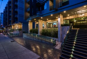 Exterior - Acqua Hotel (Pattaya)