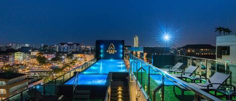 Alberca al aire libre