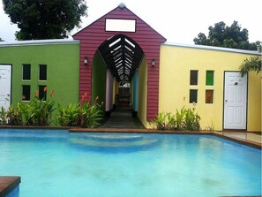 Outdoor pool - The Cozy (Chalong)
