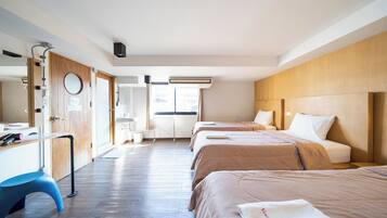 Triple Room with Private Bathroom | Free WiFi, bed sheets