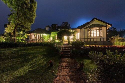 Oliphant Boutique Villa by Amaya