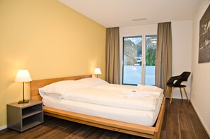 2 bedrooms, iron/ironing board, free WiFi, bed sheets - Apartment Rugenpark 2 (Interlaken)