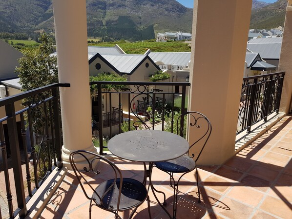 Luxury Villa, Mountain View | Balcony