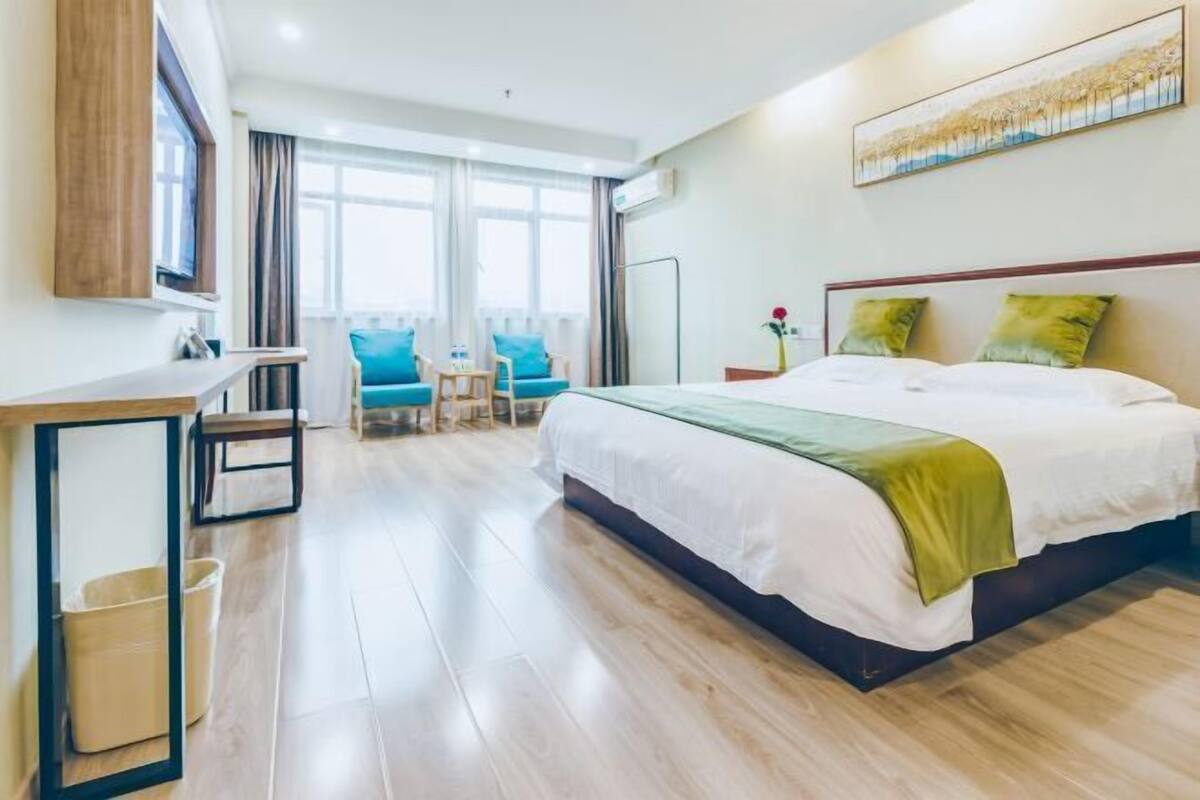 Een kluis op de kamer, gratis wifi, beddengoed