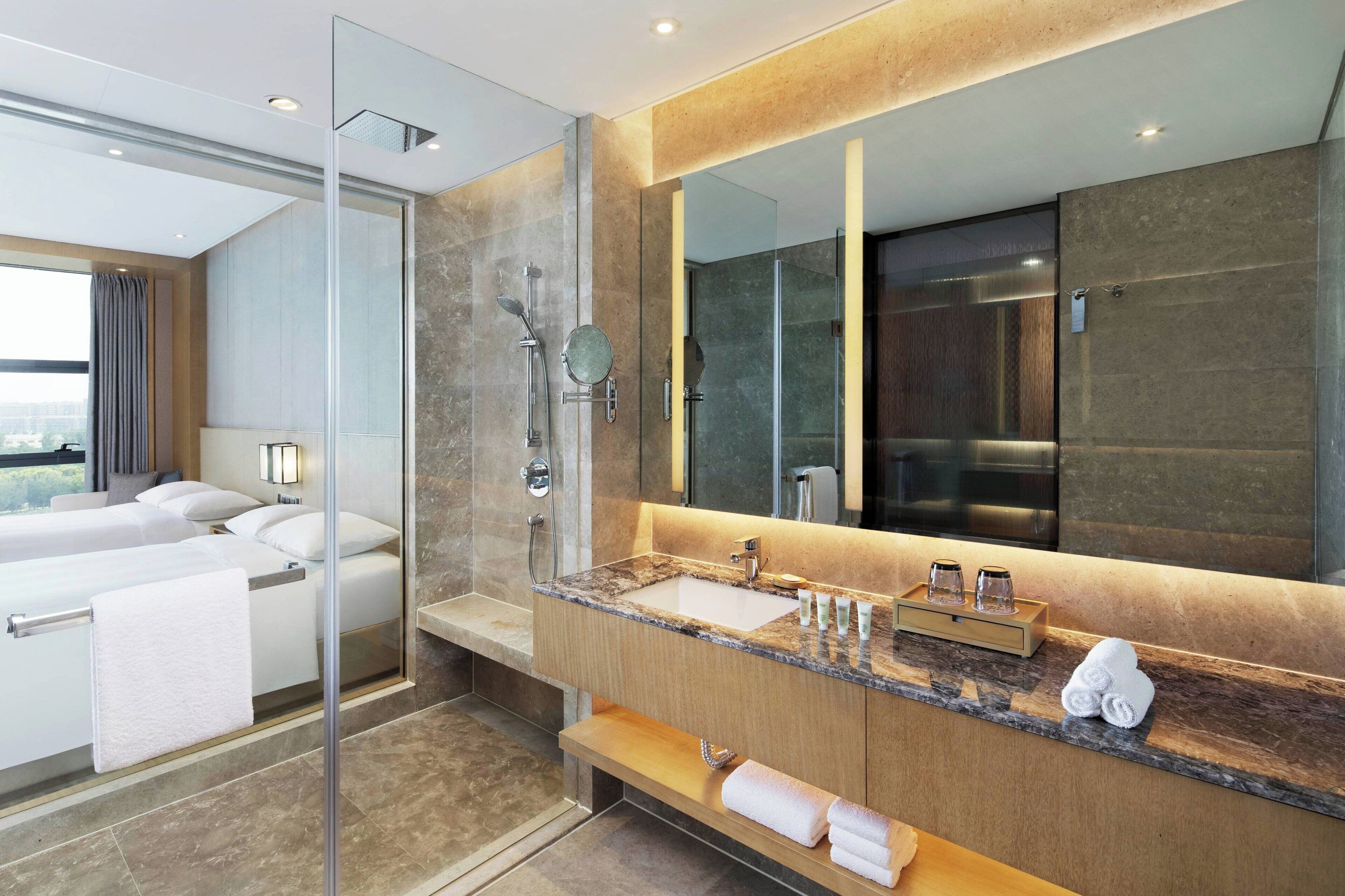 room, 2 double beds, non smoking | bathroom | free toiletries, hair dryer, bathrobes, slippers